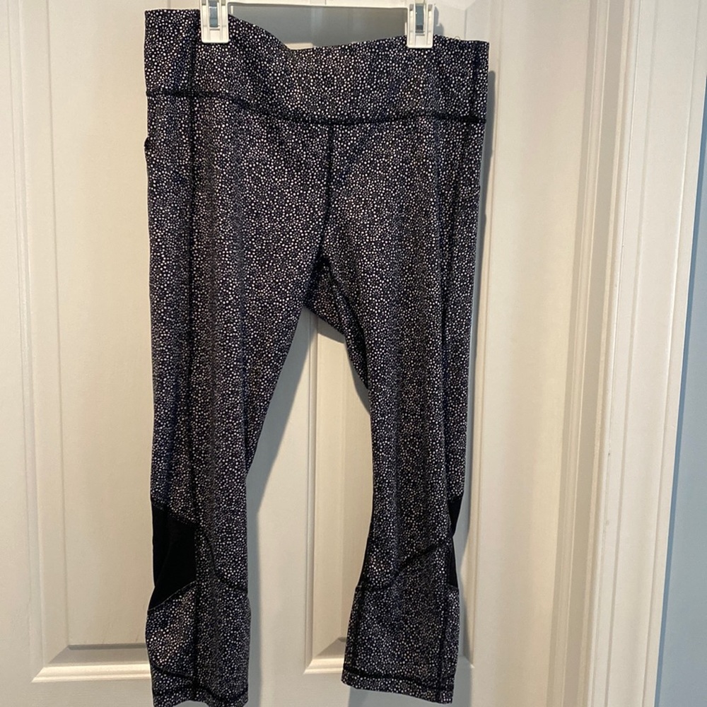 Lululemon Pace Rival Crop Pant with side pockets 10